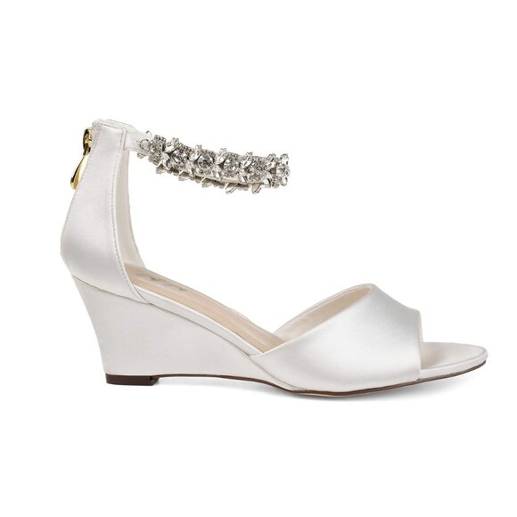 NiB Brinley Co. Women's Strappy Pump Evening Heels White Size 9.5 $70 RY1445 - Picture 1 of 4